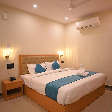 Sunrise Vista Inn Αλλαχαμπάντ Εξωτερικό φωτογραφία