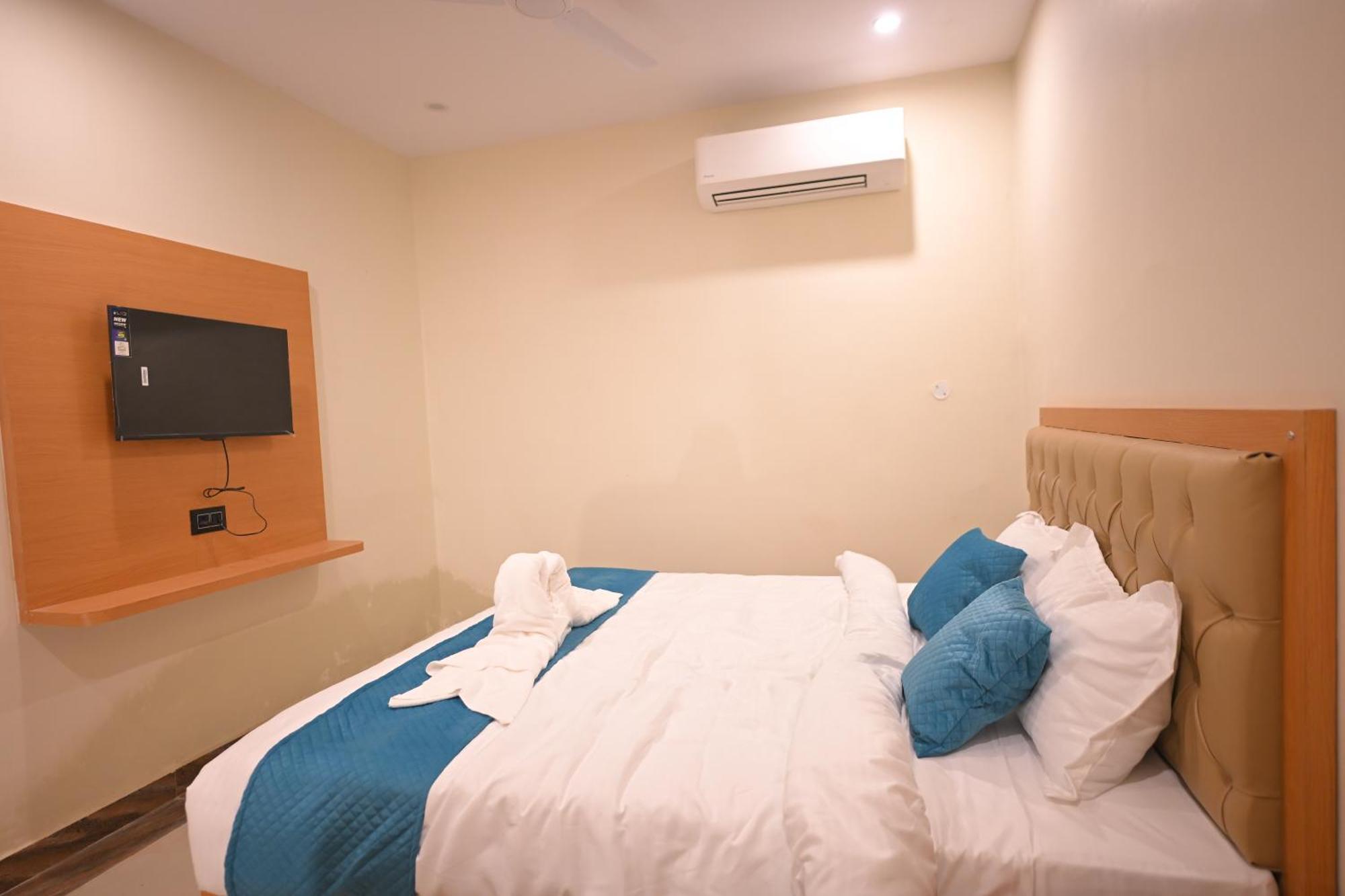 Sunrise Vista Inn Αλλαχαμπάντ Εξωτερικό φωτογραφία